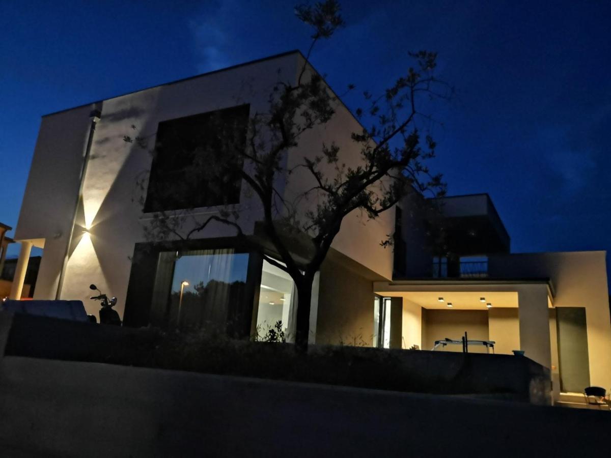 Leno Apartment Umag Exterior photo